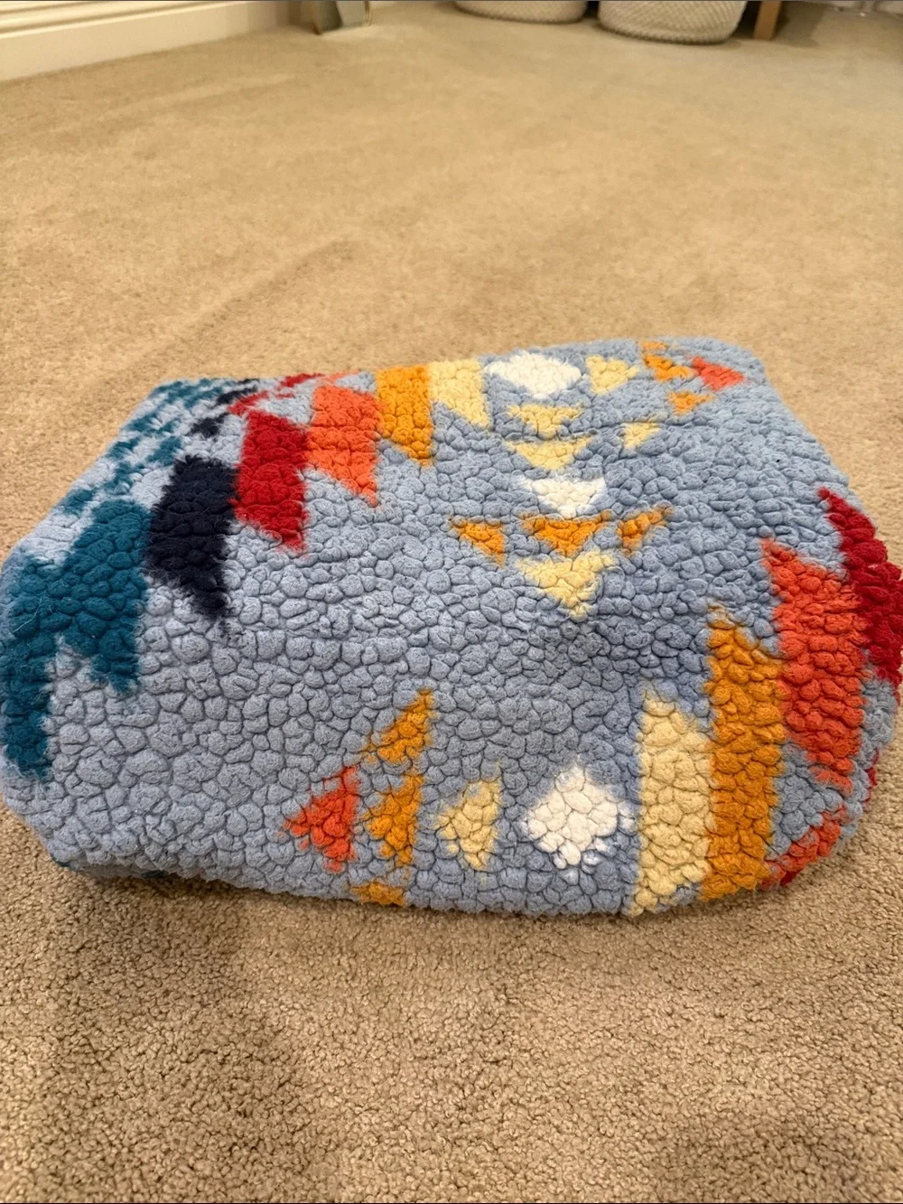 Cozy Blue Patterned Sherpa Throw